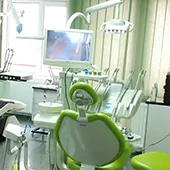 stomatoloska-ordinacija-dr-jovan-stojanovic-oralna-hirurgija